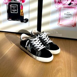 Vintage Havana comfortable and casual sneakers for daytime and a night out!
